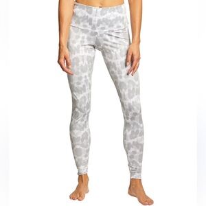 NEW Onzie Gray and White Leopard Print Women’s Leggings Size XS
